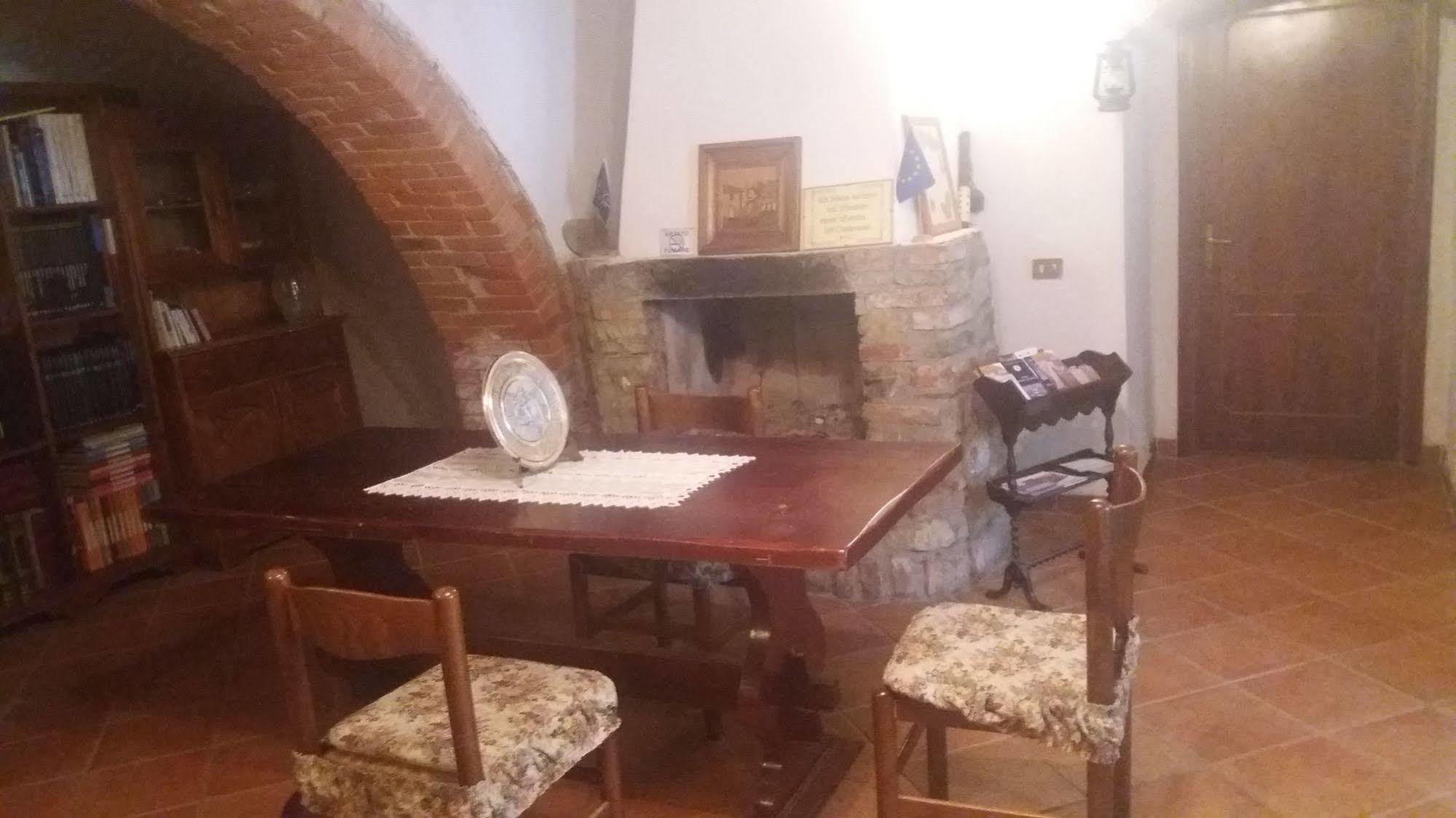 Azzurre Beb Bed and Breakfast Laterina Εξωτερικό φωτογραφία