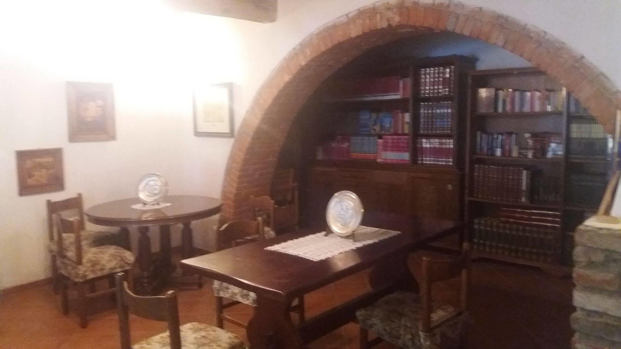 Azzurre Beb Bed and Breakfast Laterina Εξωτερικό φωτογραφία